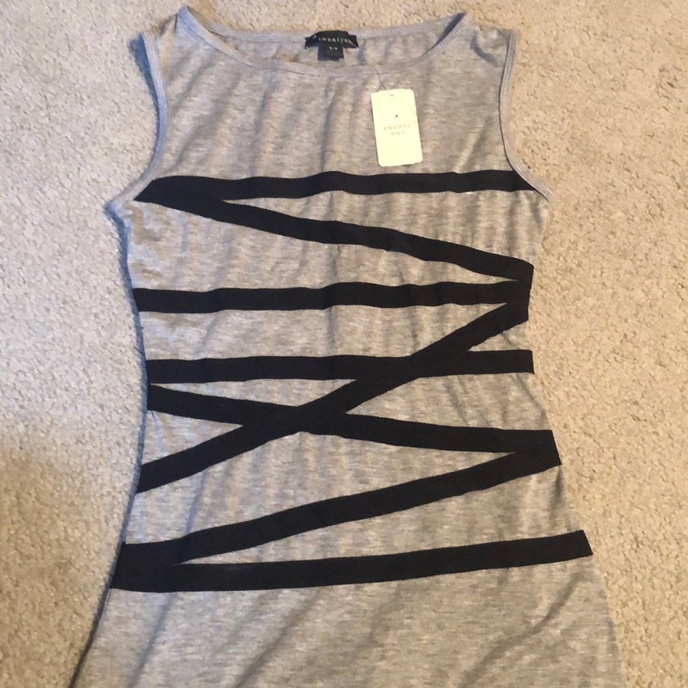 Forever21 tank with black stripes new never worn
